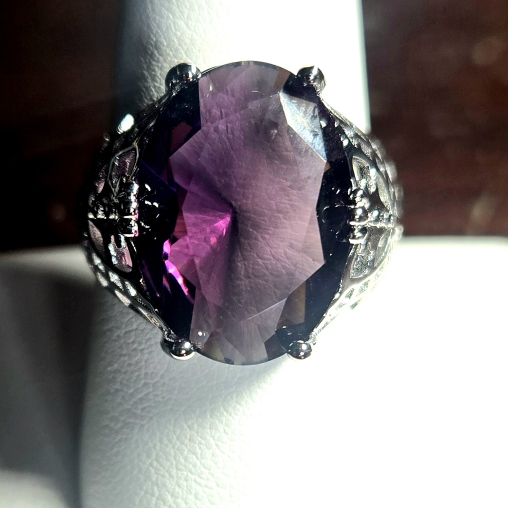 Size 9 Silver Amethyst Ring Birthstone Gemstone Jewelry